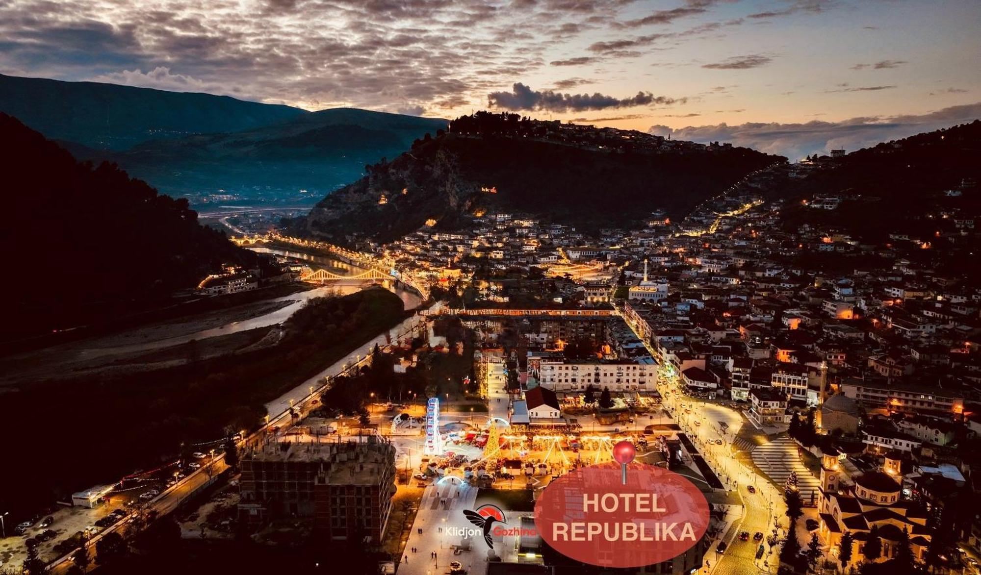Hotel Republika 베라트 외부 사진